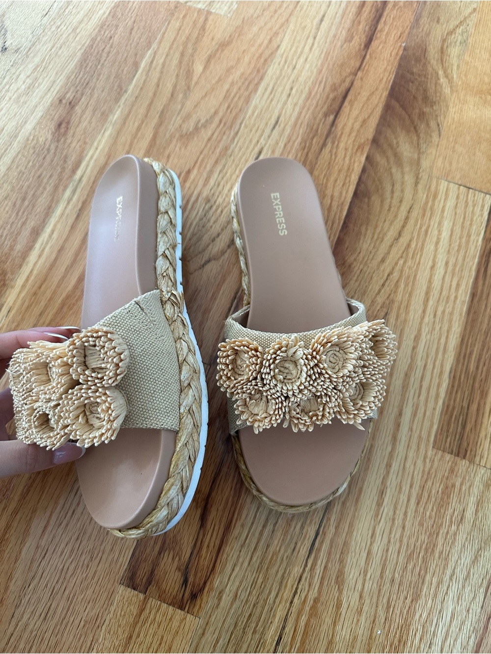 Express Women's Beige Floral Slide Sandals